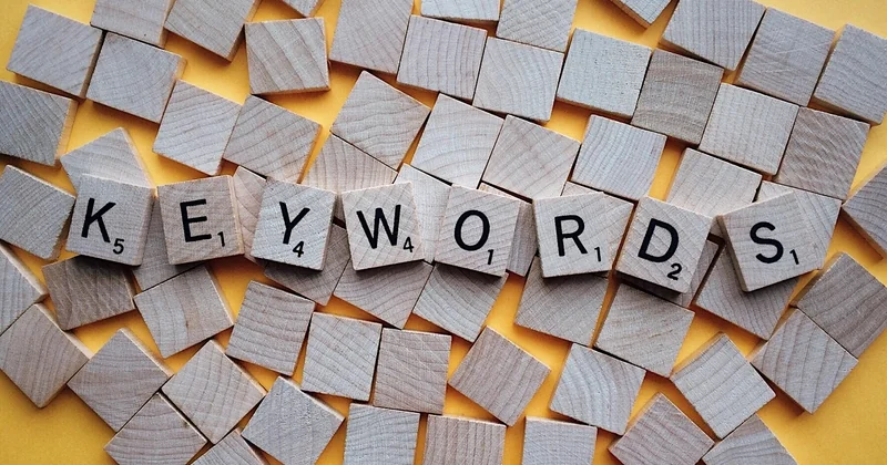 What are keywords in simple words?