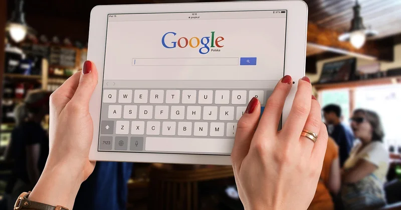 How Google actually picks a snippet source